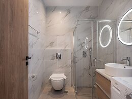 NEK Suites - Adults Only