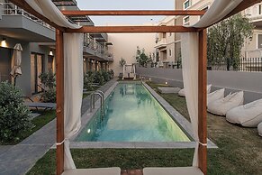 NEK Suites - Adults Only