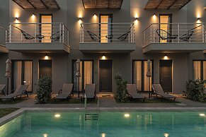 NEK Suites - Adults Only