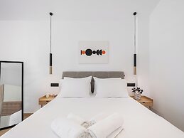 NEK Suites - Adults Only