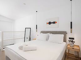 NEK Suites - Adults Only