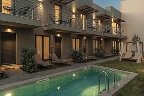 NEK Suites - Adults Only