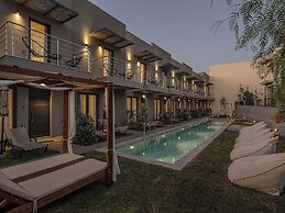 NEK Suites - Adults Only