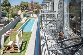 NEK Suites - Adults Only