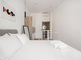 NEK Suites - Adults Only