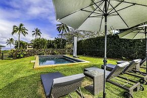 Hale Kaweonui 3 Bedroom Home by RedAwning