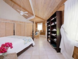 Shangri-la 2 Bedroom Home