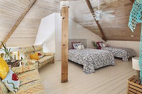 Shangri-la 2 Bedroom Home