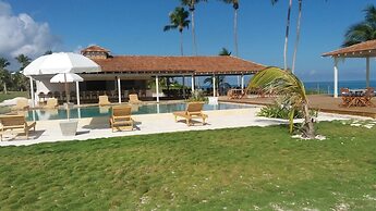 Wild Orchid 4 Bedroom Home