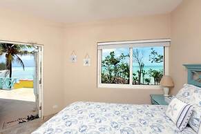 Pau Pau Beach Estate 5 Bedroom Home