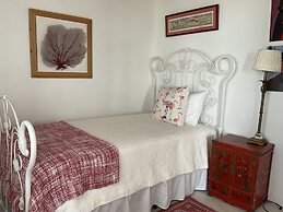 Blue Love Point 2br 2 Bedroom Apts