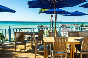 Cocodimama 14 Bedroom Hotel Room