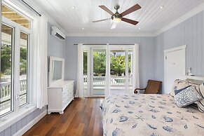 Sea Walk 4 Bedroom Home