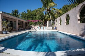 Indigo House 4 Bedroom Home