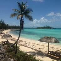 Key Lime Cottage 2 Bedroom Home