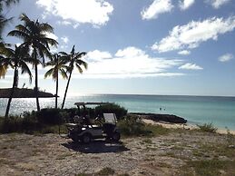 Key Lime Cottage 2 Bedroom Home