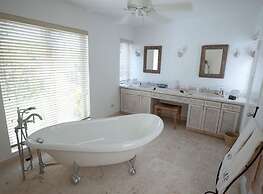 Coriolana 4 Bedroom Home