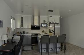 Dimond Abode Vacation Rental 3428