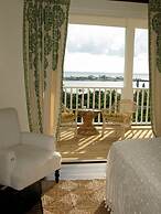 Buccaneer Hill Main House 5 Bedroom Home