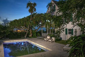 Buccaneer Hill Main House 5 Bedroom Home