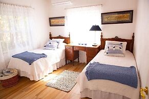 Blue Love Point 3br 3 Bedroom Home