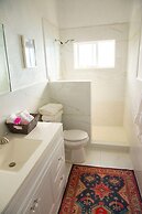 Blue Love Point 3br 3 Bedroom Home