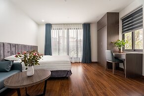 Granda Lake View Hotel & Apartment