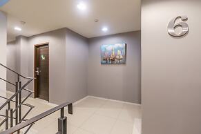 De Lux Bangkok Hotel