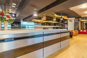 De Lux Bangkok Hotel