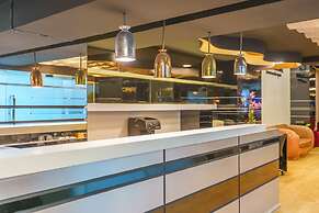 De Lux Bangkok Hotel