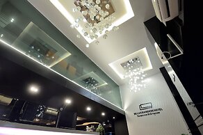 De Lux Bangkok Hotel