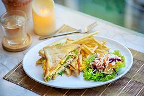 De Lux Bangkok Hotel