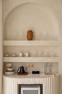 Luxe & Unique Honeymoon Bocami Suites- 2 by Azure