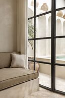 Luxe & Unique Honeymoon Bocami Suites- 2 by Azure