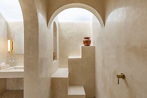 Luxe & Unique Honeymoon Bocami Suites-1 By Azure