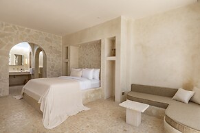Luxe & Unique Honeymoon Bocami Suites-1 By Azure