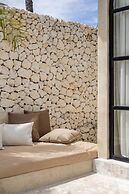 Luxe & Unique Honeymoon Bocami Suites-1 By Azure