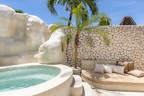 Luxe & Unique Honeymoon Bocami Suites-1 By Azure