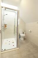 B&B and Self Catering Mon Petit Cottage