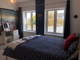 B&B and Self Catering Mon Petit Cottage