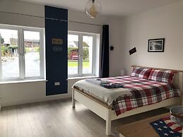 B&B and Self Catering Mon Petit Cottage