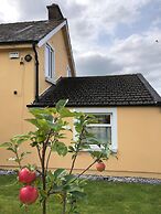 B&B and Self Catering Mon Petit Cottage