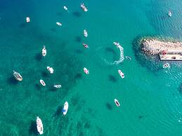 Beachfront House Marlot