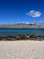 Beachfront House Marlot