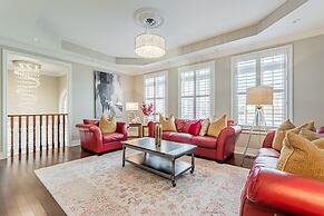 Luxury Villa - Mississauga Square One