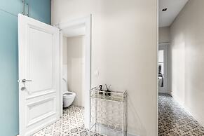 Luxurious Modern Apartment in Antwerp, Belgium