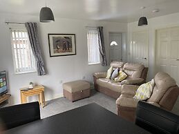 Cosy Dog Friendly Cottage, Sleeps 4, Bridlington