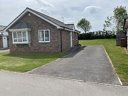 Cosy Dog Friendly Cottage, Sleeps 4, Bridlington