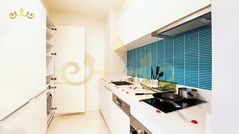 Tropicana The Residence KLCC Golden Crown