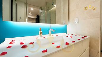 Tropicana The Residence KLCC Golden Crown